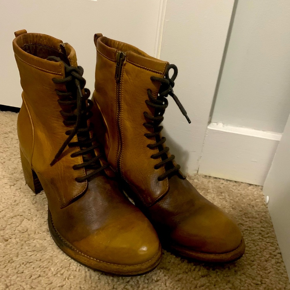 Patricia Nash shoes